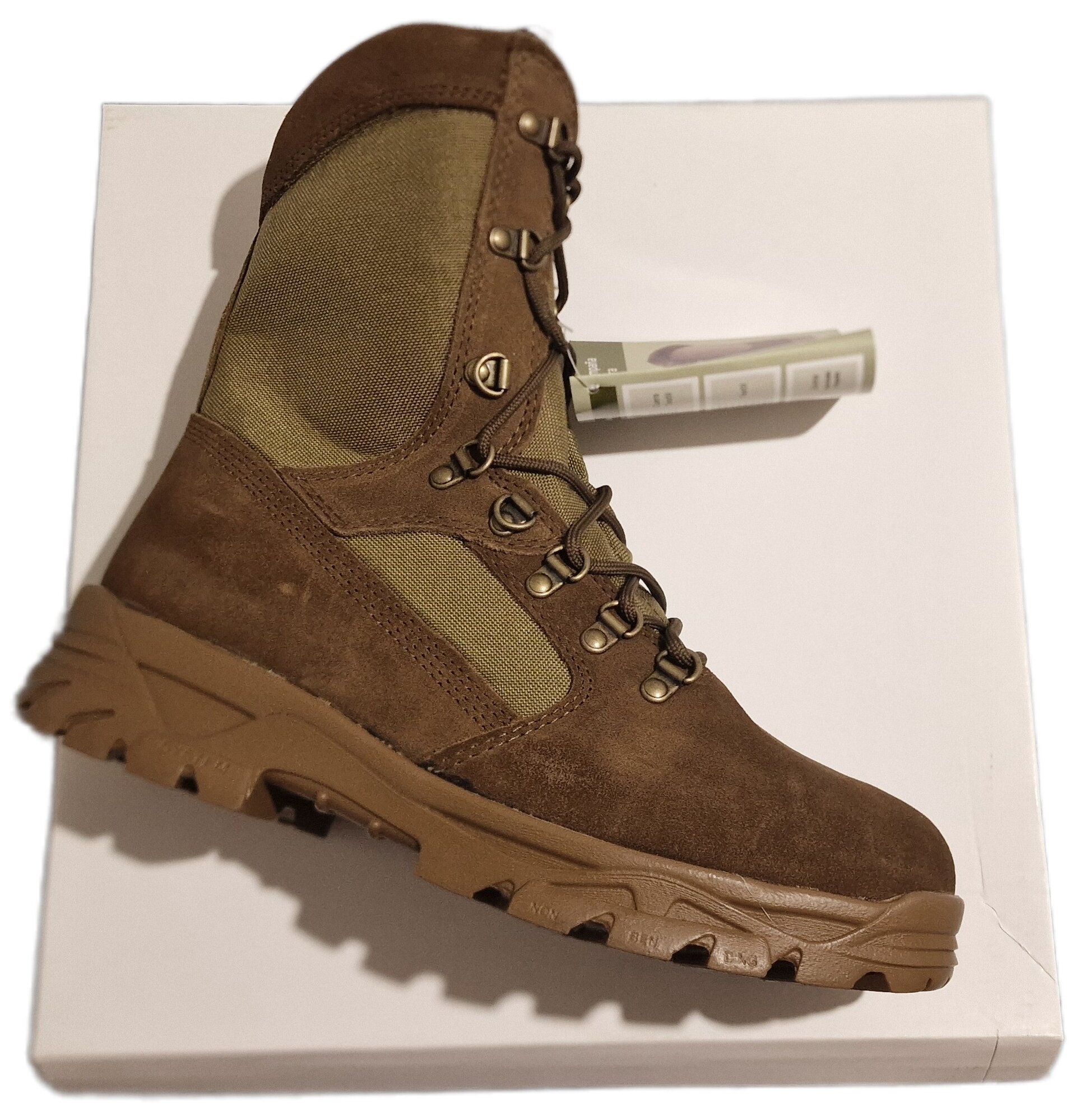 Bota Militar de Campaña Ligera - 2